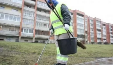 Dėl kiemų mokesčio – į teismą