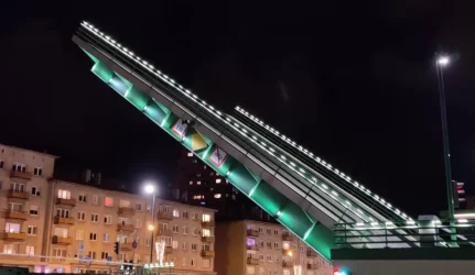 Tilto pakėlimu mažai kas grožėjosi