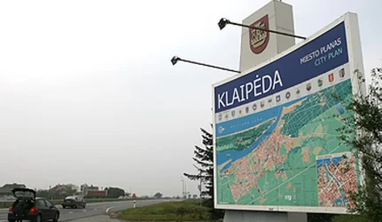 Dovana miestui – keturios skulptūros