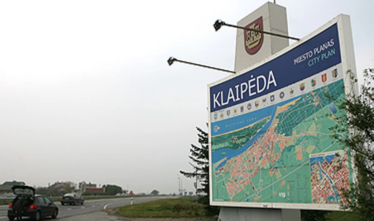 Dovana miestui – keturios skulptūros