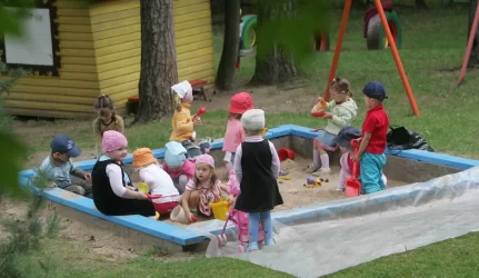 Nauji darželiai ir mokyklos – tik popieriuje