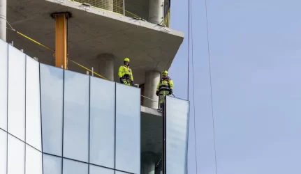 Statybose daugėja užsieniečių