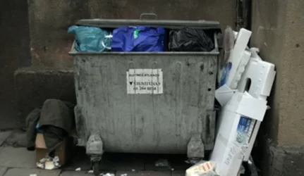 Konteinerių aikštelių dar teks palaukti