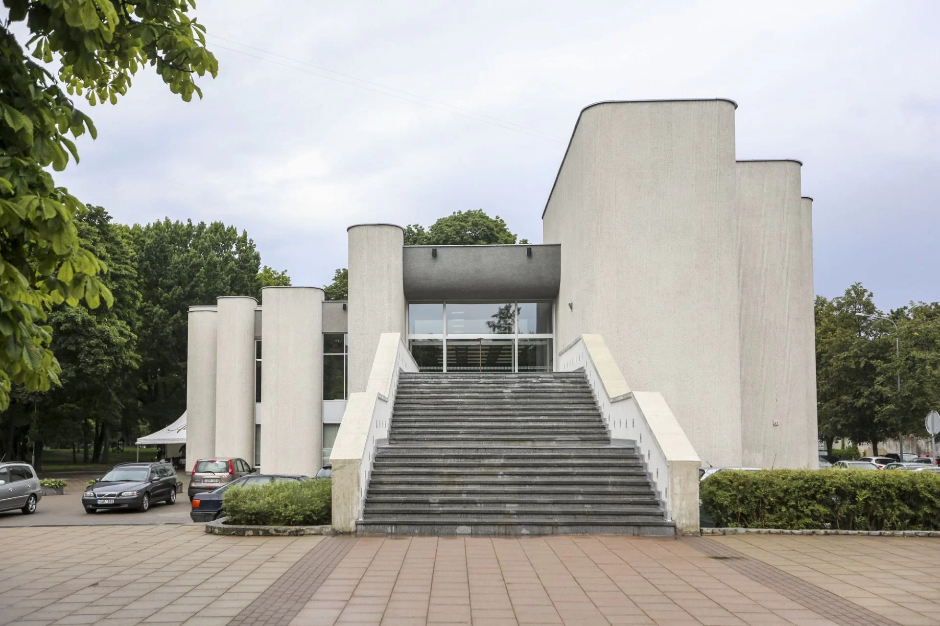 Santuokų rūmų likimas – lyg Bermudų trikampyje