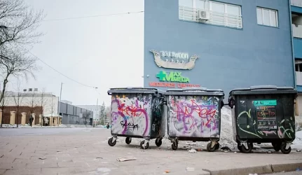 Už šiukšlių išvežimą mokėsime vienodai