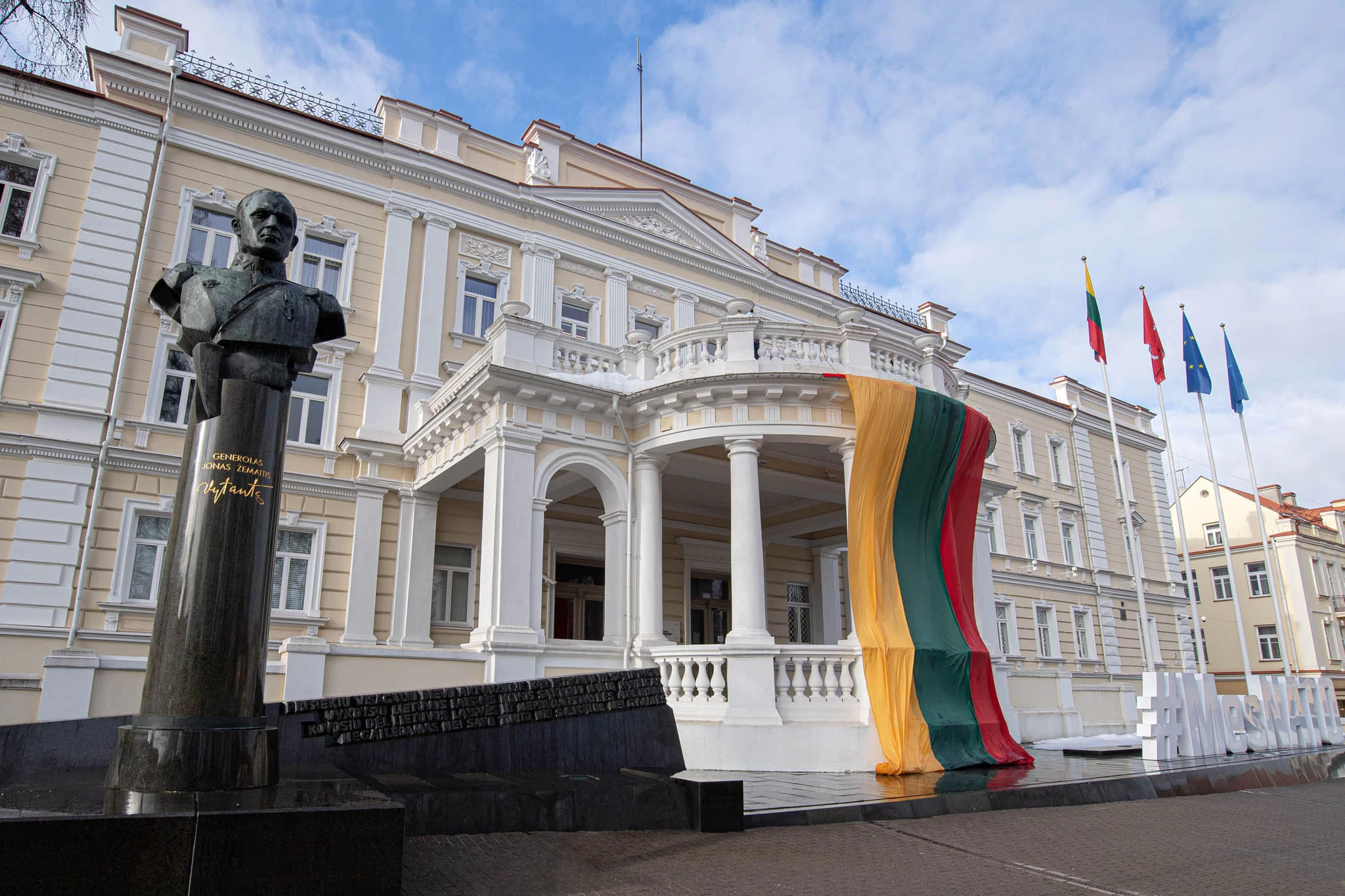 Krašto apsaugos ministerija atsisako perimti kariliono bokštą