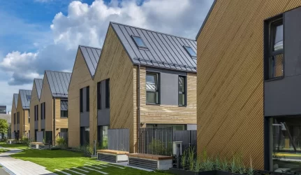 Nekilnojamojo turto kainos ir toliau leidžiasi