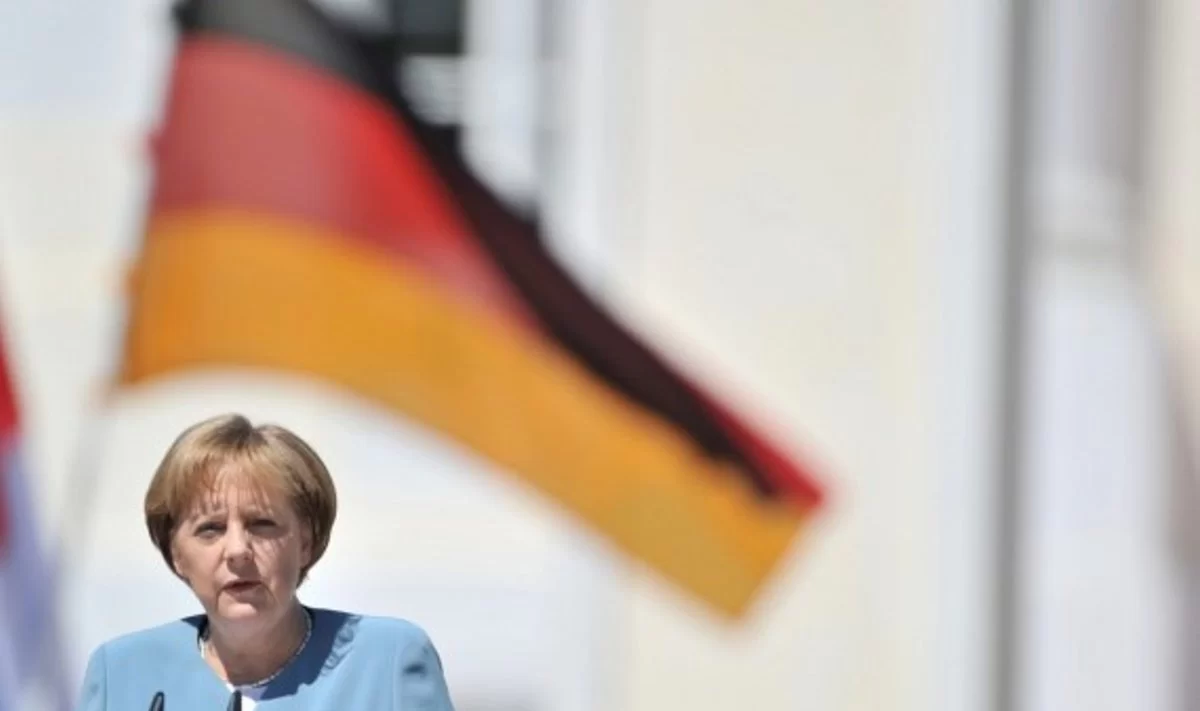 A. Merkel: stengsimės, kad elektros Lietuvai netrūktų