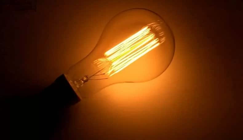 Naktys be elektros