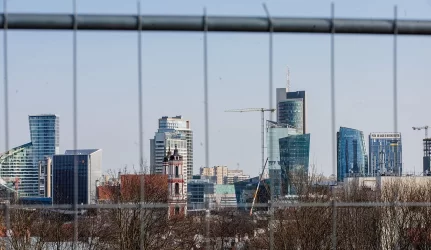 Liepą butų kainos vienodai nukrito Vilniuje ir Klaipėdoje