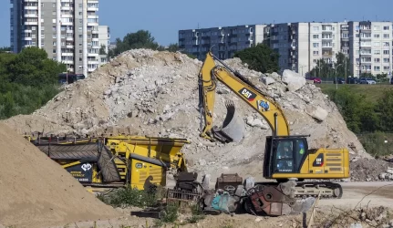 Nacionalinio stadiono statybvietėje vyksta darbai