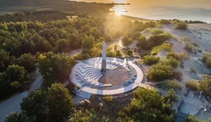 Pasirinkti Saulės laikrodį ženklina nuolaužos