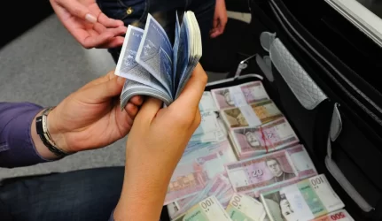Prancūzų bankas grįžta į Lietuvą