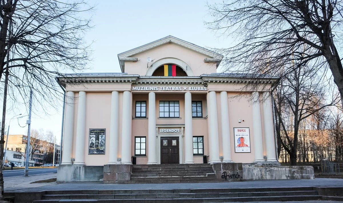 Lėlių vežimo teatro pastatas