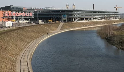 Ištuštėjo Kauno “Akropolio” biurų patalpos