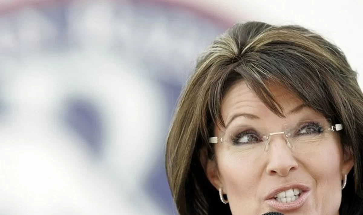 JAV bendrovė sukūrė fototapetus su S. Palin atvaizdu