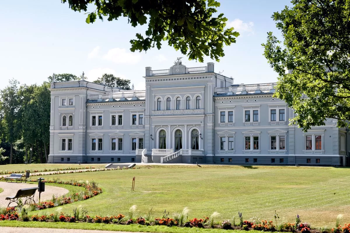 Plungės dvaro sodyba laukia turistų