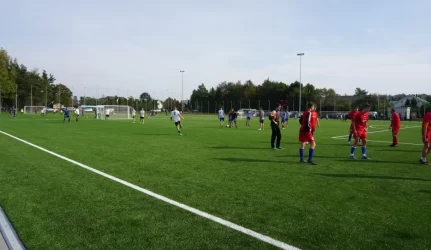 Atidarytas futbolo dirbtinės dangos aikštynas