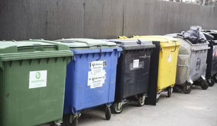 Atliekų rūšiavimas Verslininkai