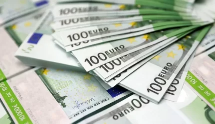 Bankai verslui užtrenkia duris