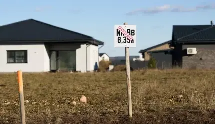 Bankų prognozė: būsto kainos mažės penktadaliu