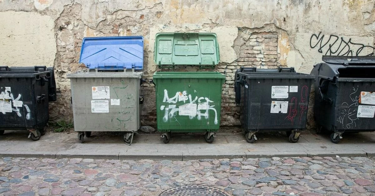 Buitinių atliekų konteineriai