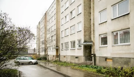 Daugiabučių gyventojai telkiasi kovai su sąvartynais virtusių butų savininkais