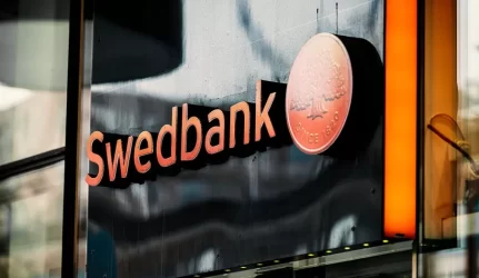 “Swedbank” pristato “Stabilaus kaupimo fondą”