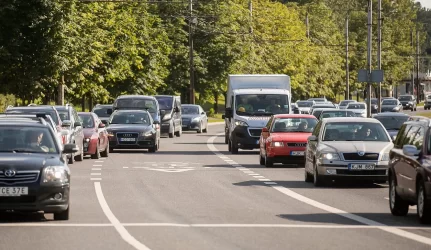 Dėl viaduko remonto – spūstys