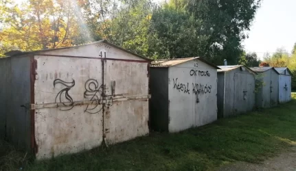 Prieš rinkliavą kyla ir garažų bendrijos