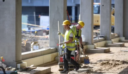 Statybininkai jau prieš pusmetį prognozavo nuosmukį
