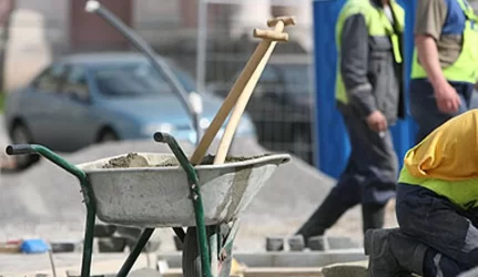 Statybinių mišinių gamykloje įrengta mokymų klasė