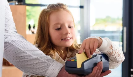 Sužlugdyti banką gali ir vaikas