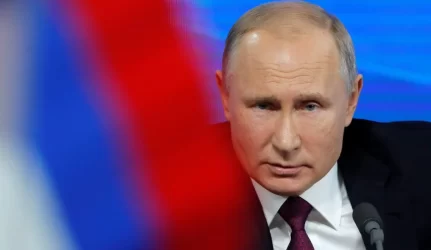 V. Putinas pagrasino, kad Rusija atsisakys dujotiekio