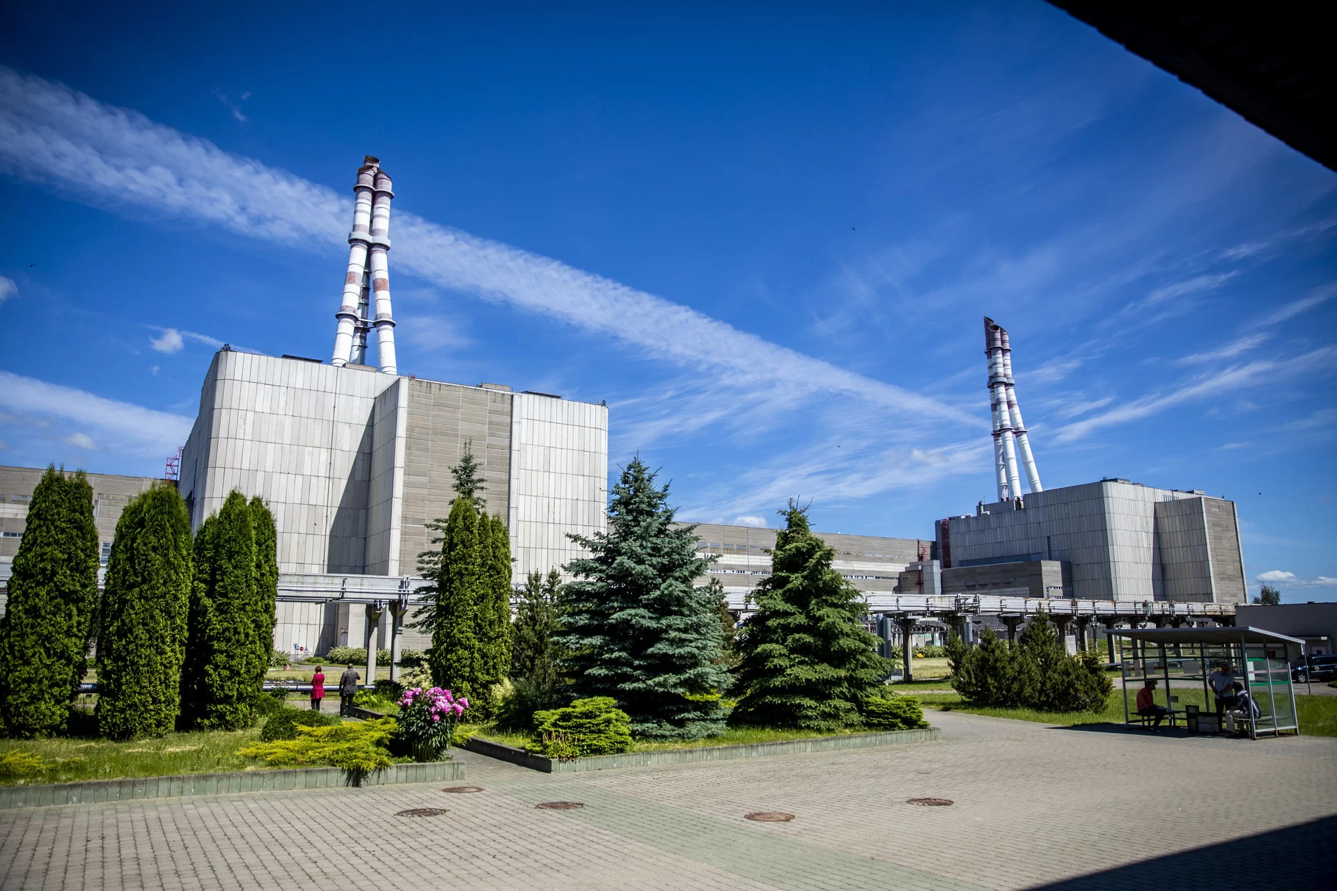 Atomines ambicijas varžo elektros tinklas