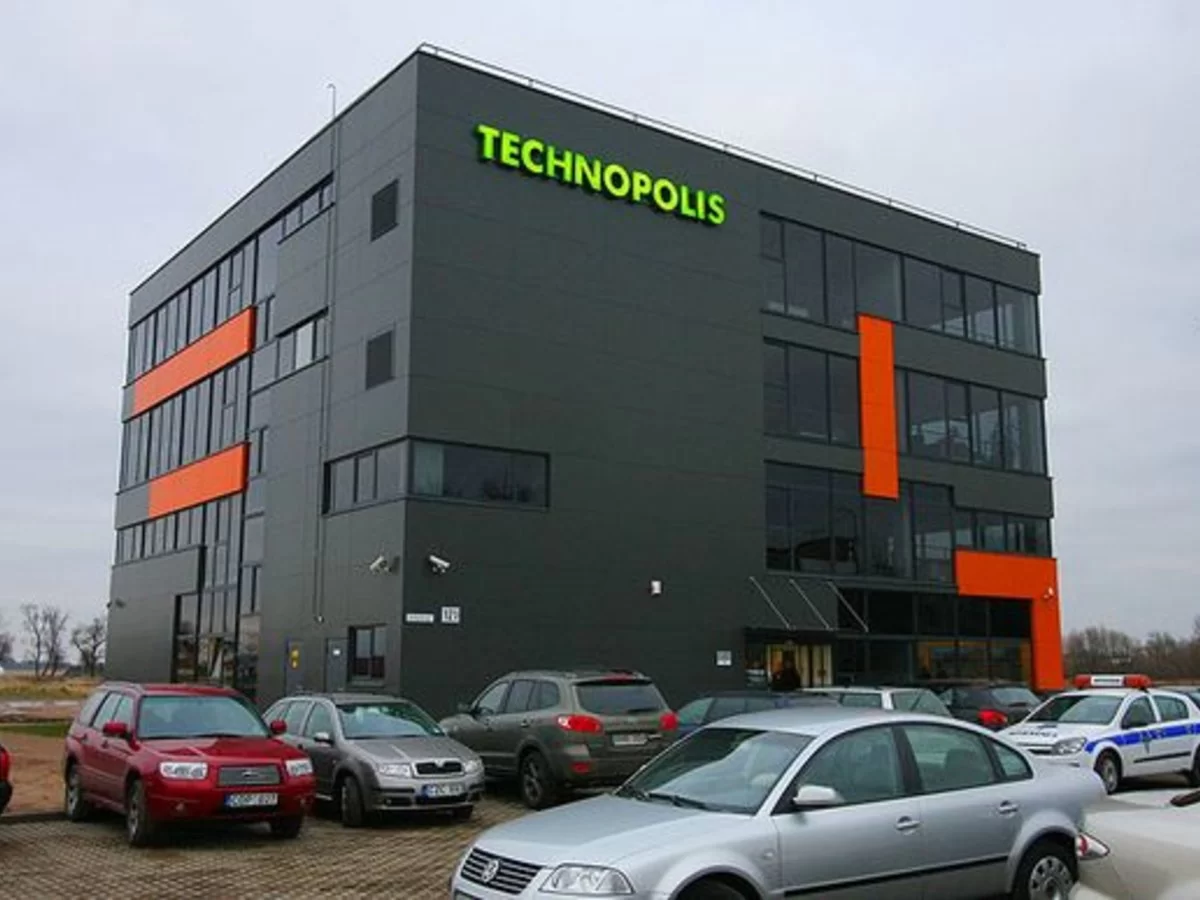 Duris atvėrė pirmasis mokslo ir technologijų parko “Technopolis” pastatas
