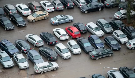 KU nori akmeninės stovėjimo aikštelės