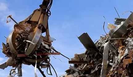 Metalo pramonę krečia drebulys