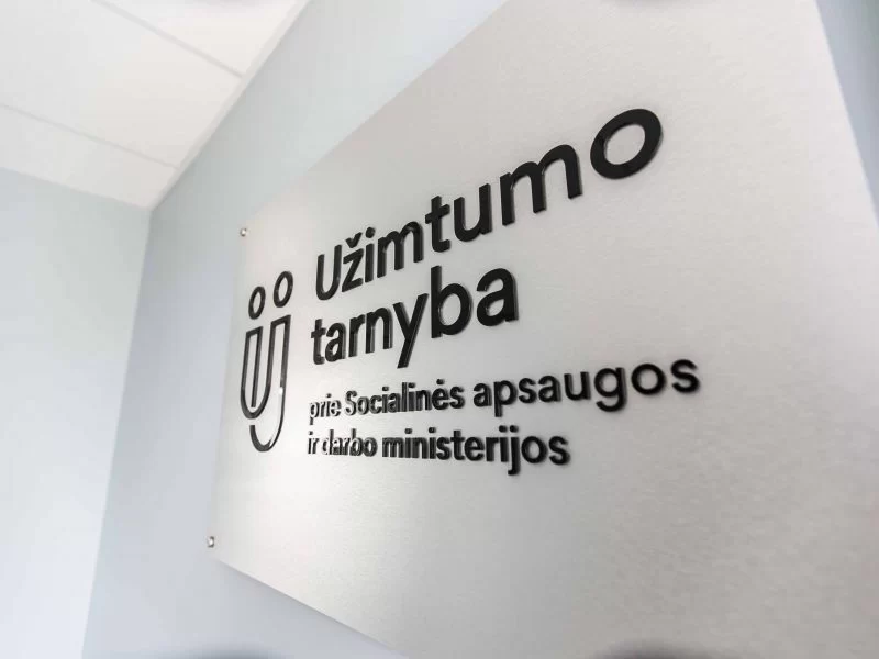 Nedarbas augo trečdaliu