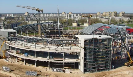 Panevėžio savivaldybė arenos statytojams skolinga 8,7 mln.