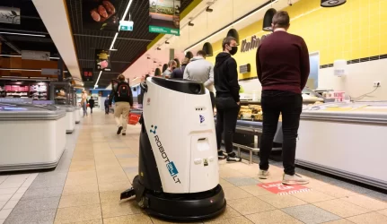 Robotai–valytojai sugeba išvalyti ir daugiaaukščius pastatus