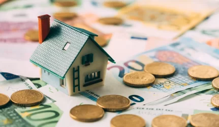 Būstas brangsta ir vargstantiems