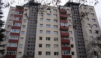 Daugiabučių renovavimas padėtų statybų verslui išgyventi sunkmetį, teigia aplinkos ministras