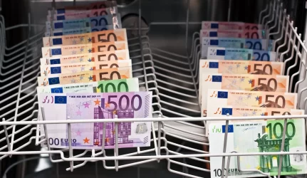 Po valstybine iškaba – pinigų plovykla