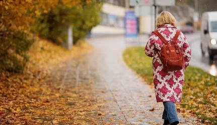 Rudeniop šiluma gali atpigti