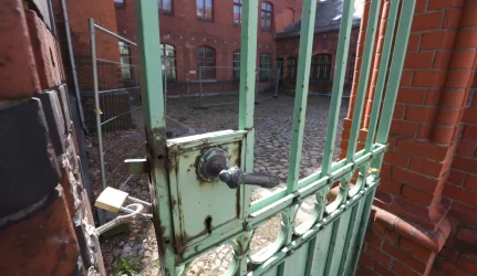 Vyriausybei pasiūlyta išpirkti istorinį pastatą