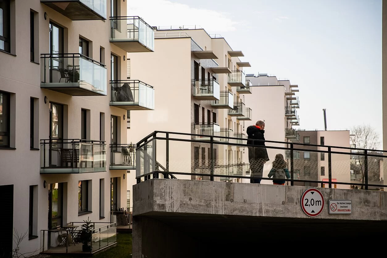 Netekusieji būsto gali prarasti ir vaikus