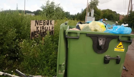 mokečiais už atliekas