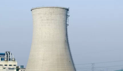 Rusų žiniasklaida: lenkai ketina statyti 2 atomines jėgaines