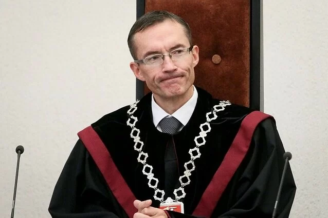 KT teisėjas E.Šileikis pateikė atskirąją nuomonę dėl “Leo LT” steigimo konstitucingumo